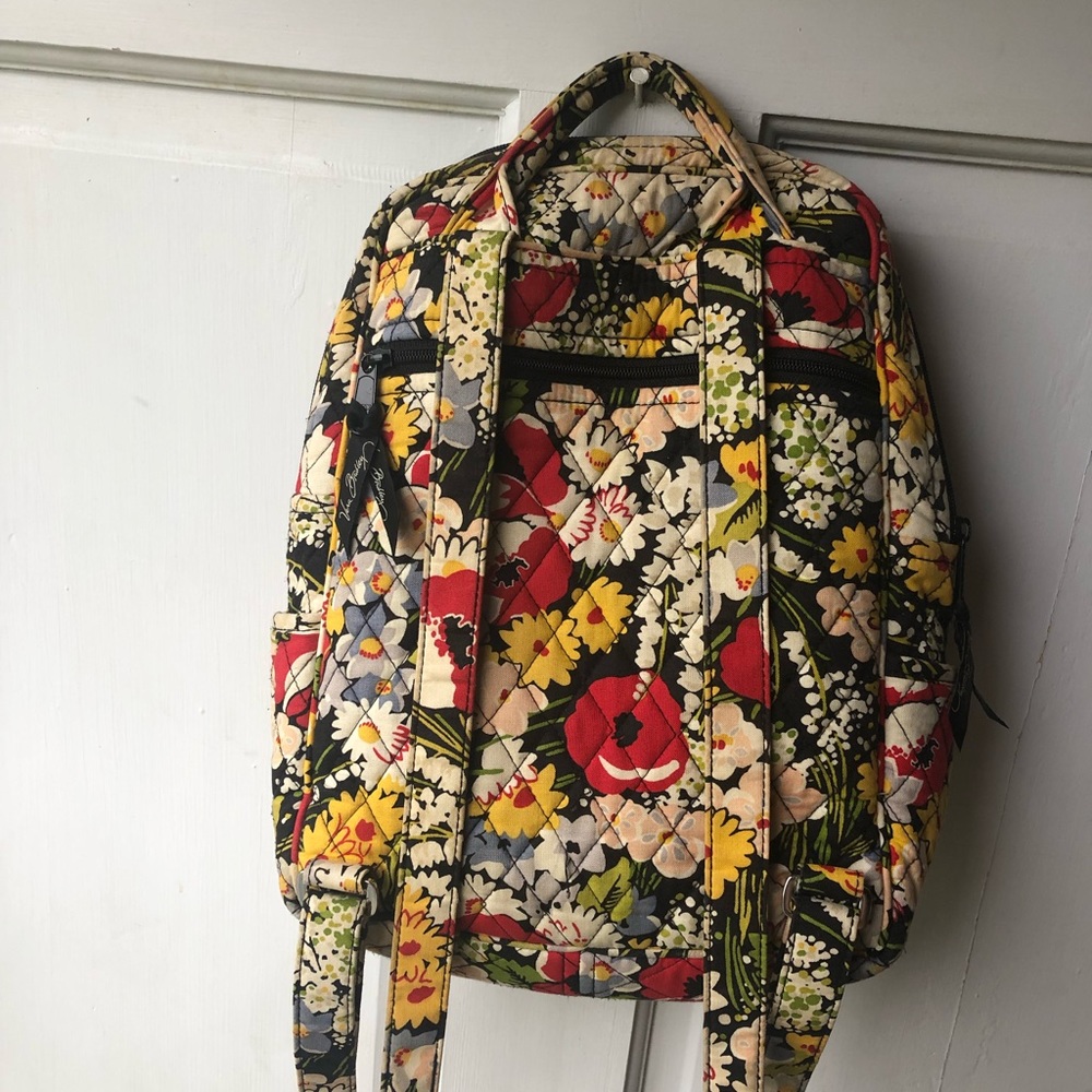 Vera Bradley // Poppy Fields Small Backpack - Picture 4 of 4